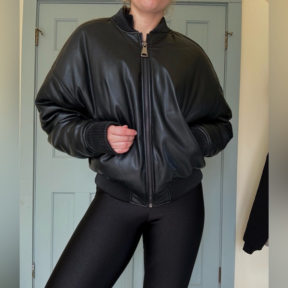 Good American Black Faux Vegan Leather Bomber Jacket L/XL - Picture 3 of 14